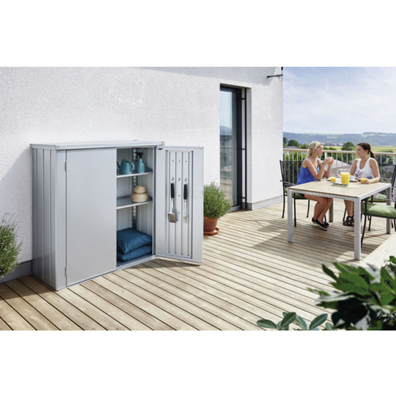 Biohort Terrassenschrank Romeo in Silber Metallic, H x B x T: 140 x 132 x 57 cm - Bild 2