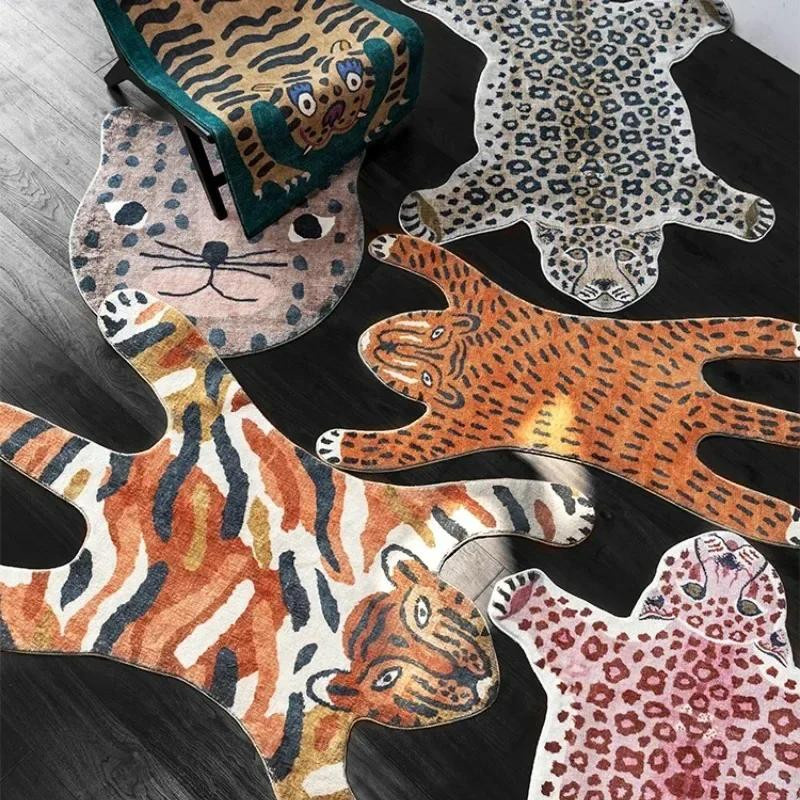 Lodestar Plüsch-Teppich mit Leopardenmuster in Multicolour, B/B/H: 90 x 60 cm - Bild 1