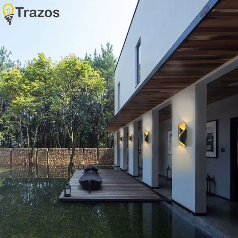 TRAZOS Wandleuchte für Außenbereich in Schwarz mit kreativem S-förmigem Design, wasserdichte Außenlampe für Garten, Balkon, Tor und Korridor - Bild 4