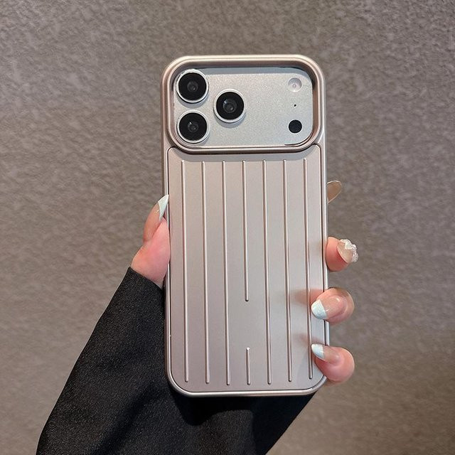 WildMoment Stoßfeste Handyhülle mit gestreifter Gepäcktextur für iPhone 17 16 15 14 13 Pro Max in Gold - Bild 1