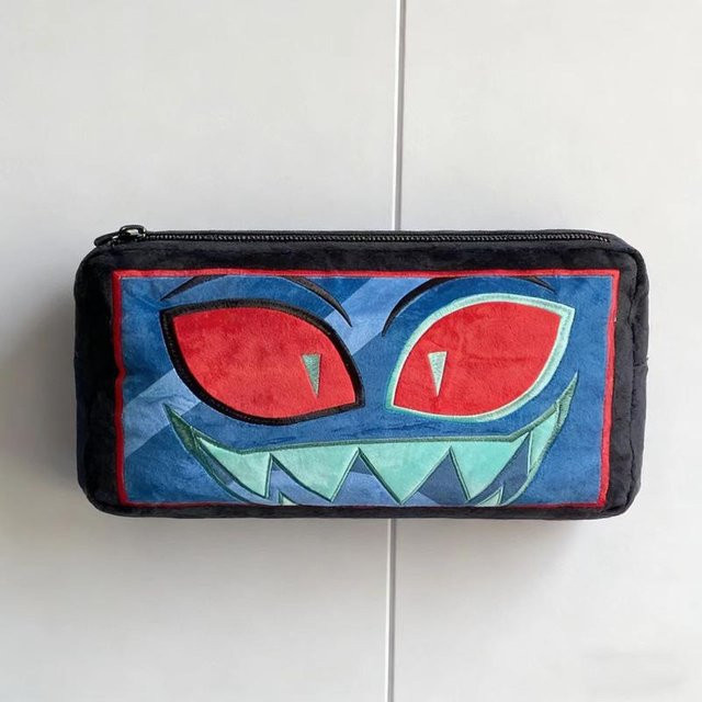 Hazbin Hotel Vox Plüschtier Tasche als Federmäppchen oder Münzbörse in Multicolour - Bild 1