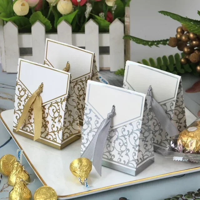10er Set Papier-Geschenktaschen für Hochzeit, Geburtstag und Party in Silber und Weiß - Bild 1