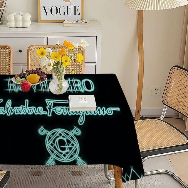 F-Ferragamos Rechteckige Tischdecke mit Print für Bauernhaus, Hochzeit und Party - Bild 1