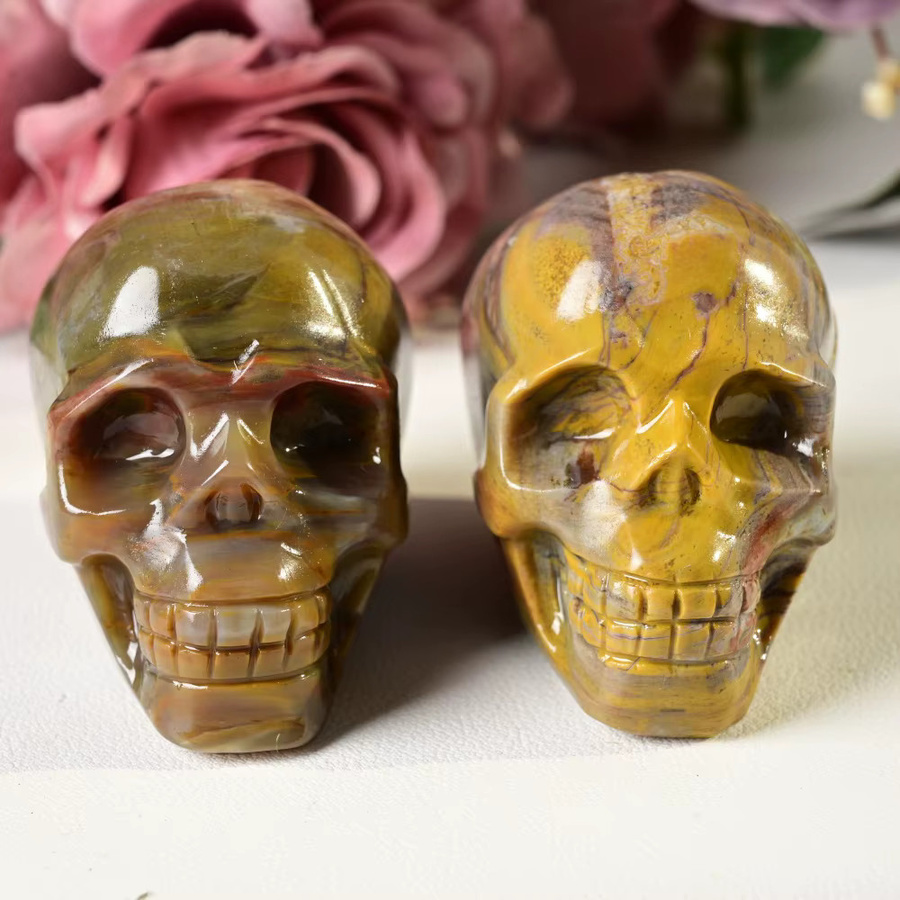 Totenkopf aus versteinertem Holz von CrystalHola in Multicolour im Boho-Stil - Bild 4