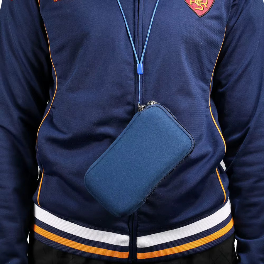 XhaoR Universelle Neopren-Handytasche in Rot für iPhone, Samsung und Xiaomi zur stoßfesten Aufbewahrung von Smartphone und USB-Datenkabel - Bild 3