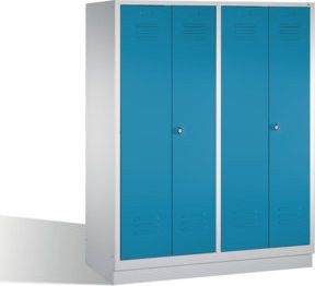 C+P Doppelspind Classic Garderobenschrank auf Sockel mit 4 Abteilen, Front Lichtblau und Korpus Lichtgrau, H x B x T: 180 x 159 x 50 cm - Bild 1