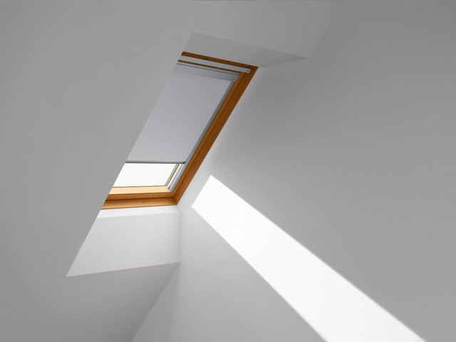 Velux Verdunkelungsrollo Classic DBL M10 4204 in Grau aus Polyester - Bild 1