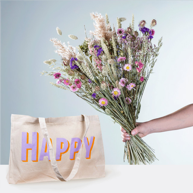 Wildblumen Trockenstrauß Größe XL mit Shopper von BLUME2000 in Multicolour - Bild 1