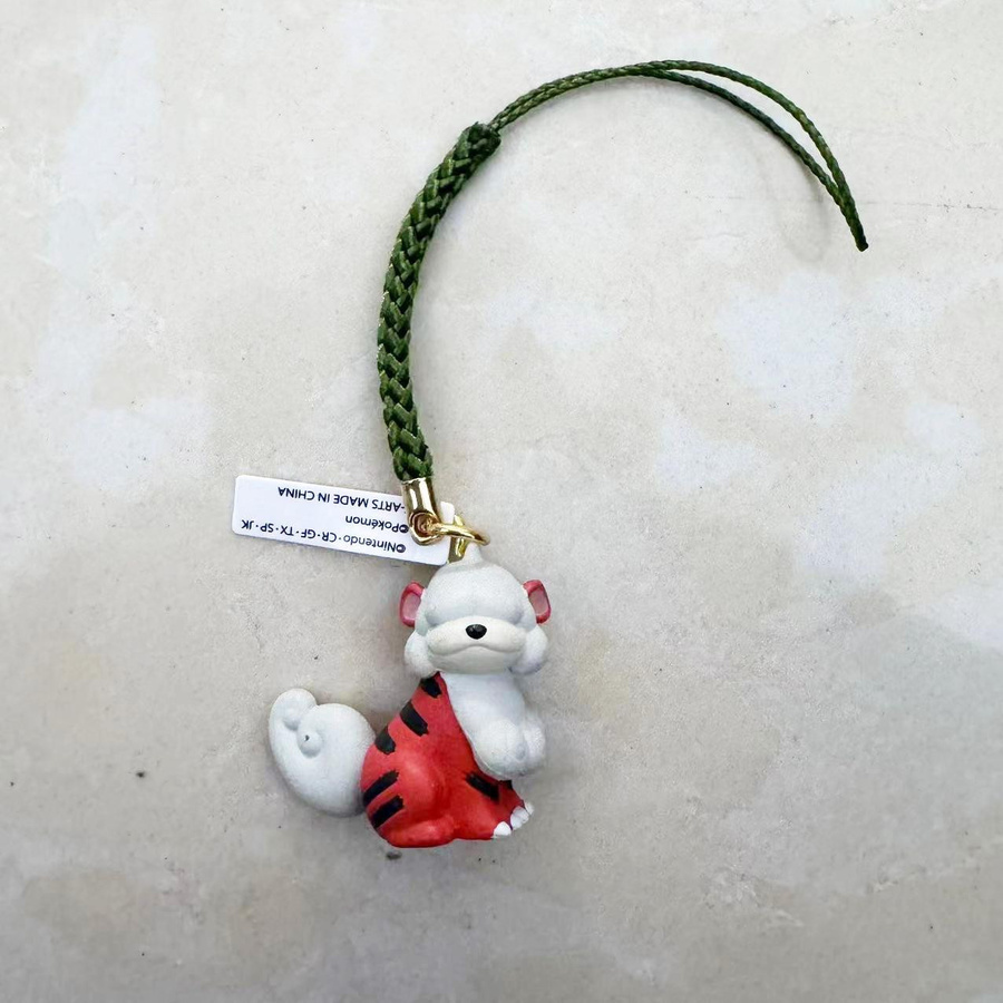Yiran toy 1 Pokémon Schlüsselanhänger Rowlet Fukano Knakrack Guardevoir Figur - Bild 2