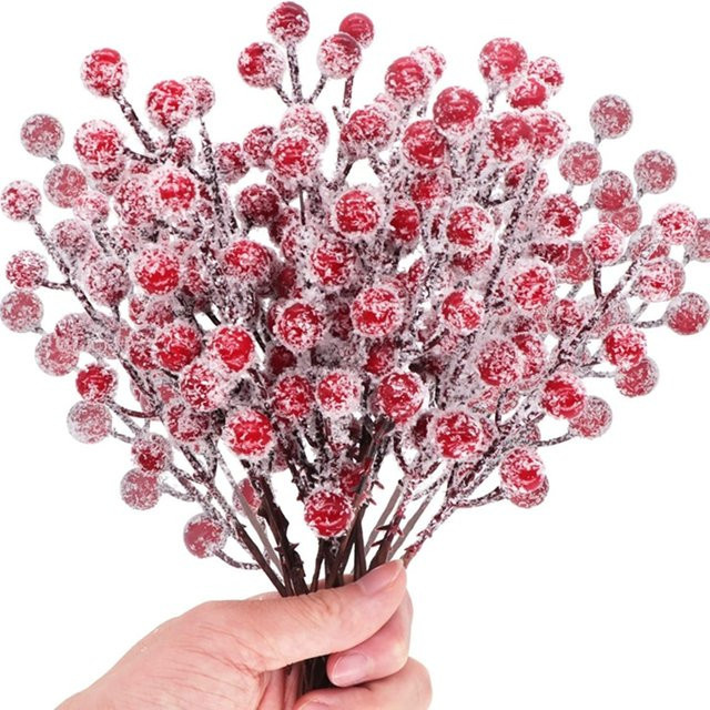 MENGHAO Weihnachtsdekoration Set mit roten Beeren, Schneeflocken und floralen Zweigen als Anhänger für deinen Weihnachtsbaum und zur Heimdekoration - Bild 1