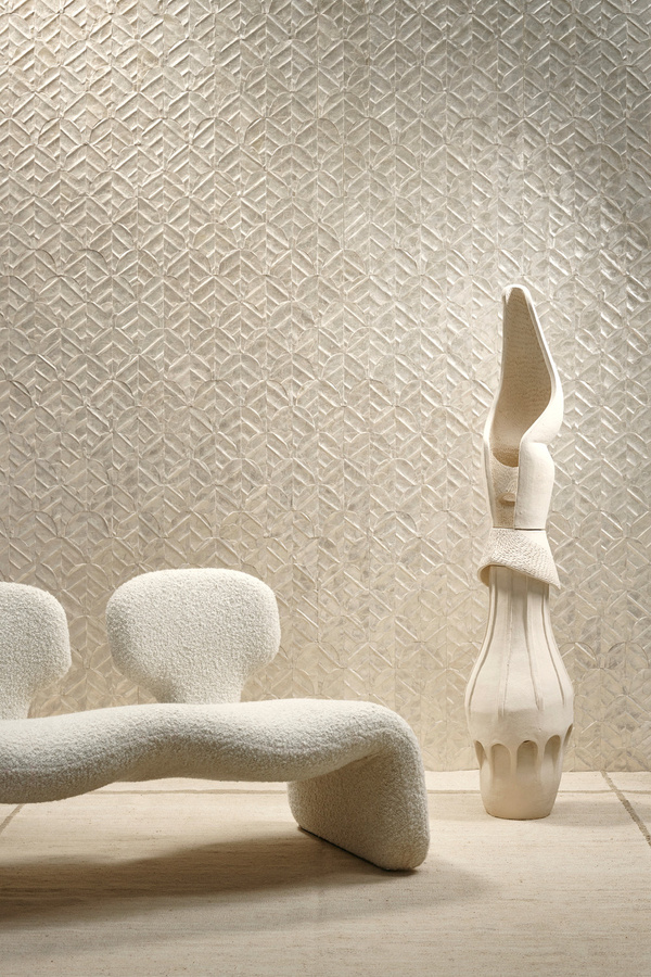 Arte Wallpaper Abalone Coquille in Beige mit Capiz-Muscheln und geometrischem Abstract-Design aus Vlies - Bild 1