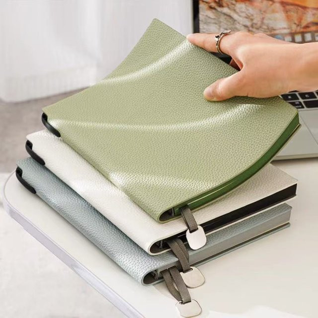 A5 Business Notebook Set aus weißem Kunstleder mit Softcover - Bild 1