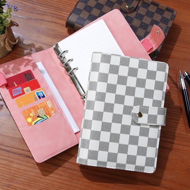 KUNLUO A6 Macaron Notizblock aus Leder mit kariertem Design in Braun - Bild 1