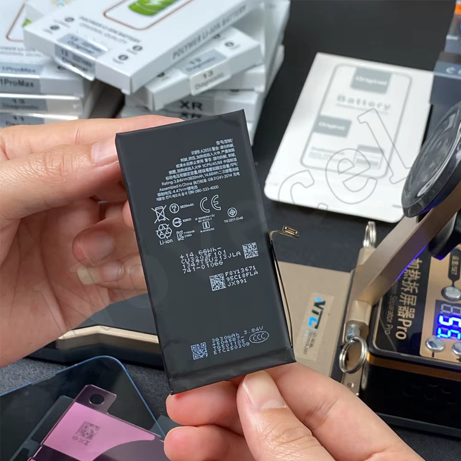 FOCUSREFURBISH Ersatzakku für iPhone 16 15 Plus 14 13 Pro Max 12 Mini mit Original-Kapazität und iOS Diagnose Funktion in Schwarz - Bild 4