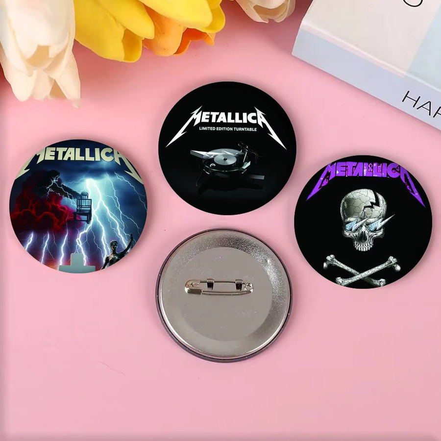 Mesuca Brosche M-Metallica, Weißblech - Bild 2