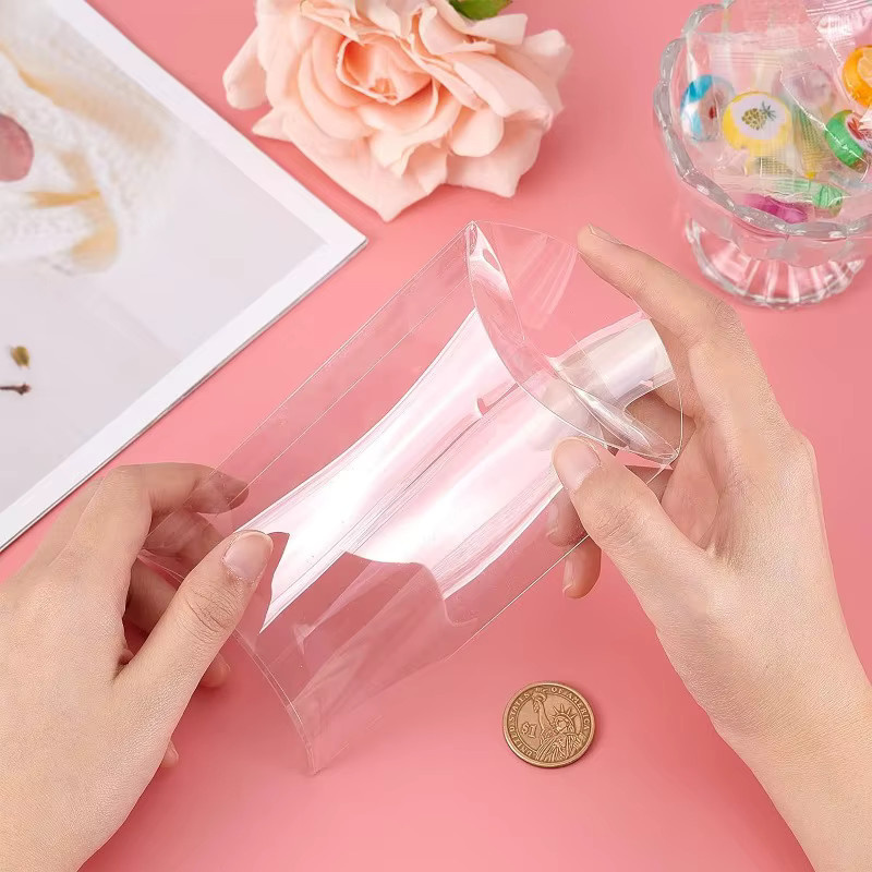 30 Stück transparente PVC Kissenboxen aus Kunststoff für Süßigkeiten und Geschenke, B/T/H: 5,5 x 3,3 x 1,2 cm - Bild 2