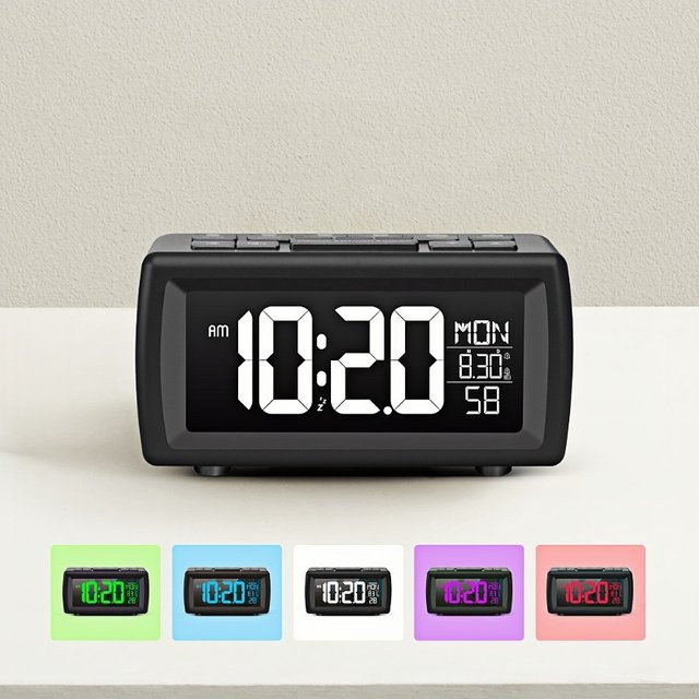 NieNie Digitaler FM-Radio Wecker in Schwarz mit 7-Farben-Wechseldisplay, Datum, Wochenanzeige und 5 Helligkeitsstufen - Bild 1