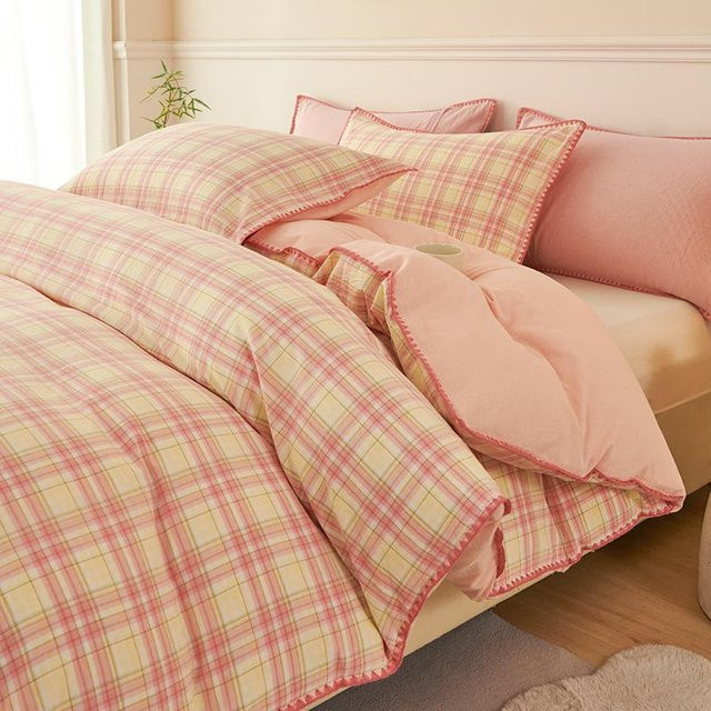 Bettwäsche-Set Bin Chi Textiles aus 100% Baumwolle in Pink mit Karomuster, bestehend aus 1 Bettbezug und 2 Kissenbezügen, B/H: 200 x 230 cm - Bild 1