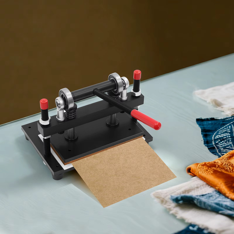 Manuelle Stanzmaschine für Papier, Leder, Stoff und Bastelarbeiten in Schwarz, B/T: 26 x 16 cm - Bild 3