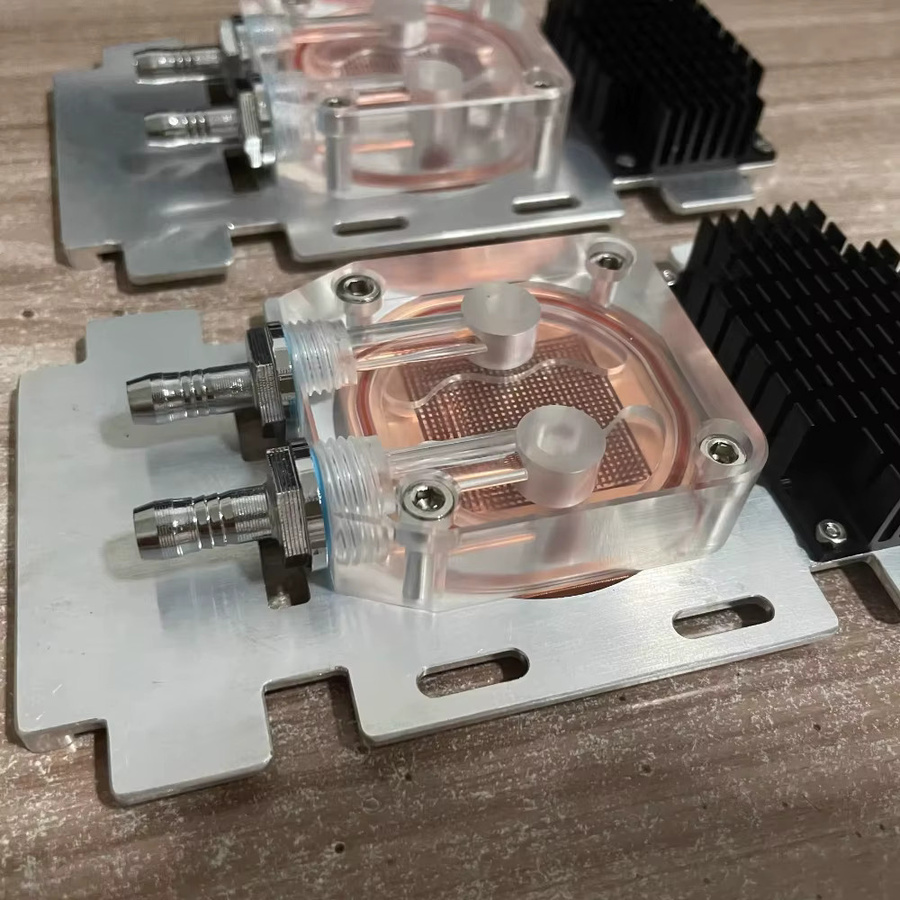 Wassergekühlter GPU-Kühlblock für NVIDIA Tesla V100 und A100 SXM2 mit Lila Kupfer- und Voll-Aluminium-Gleichmäßigkeitsplatte für Custom Loops - Bild 4