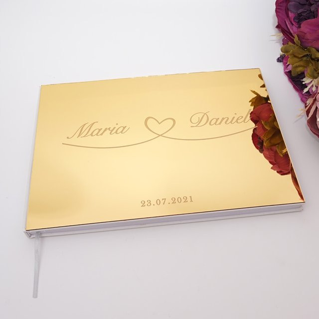 Personalisierte Acryl-Spiegel Hochzeits-Gästebuchhülle mit Herz-Signatur in Transparent und Gold, B/H: 25 x 18 cm - Bild 1