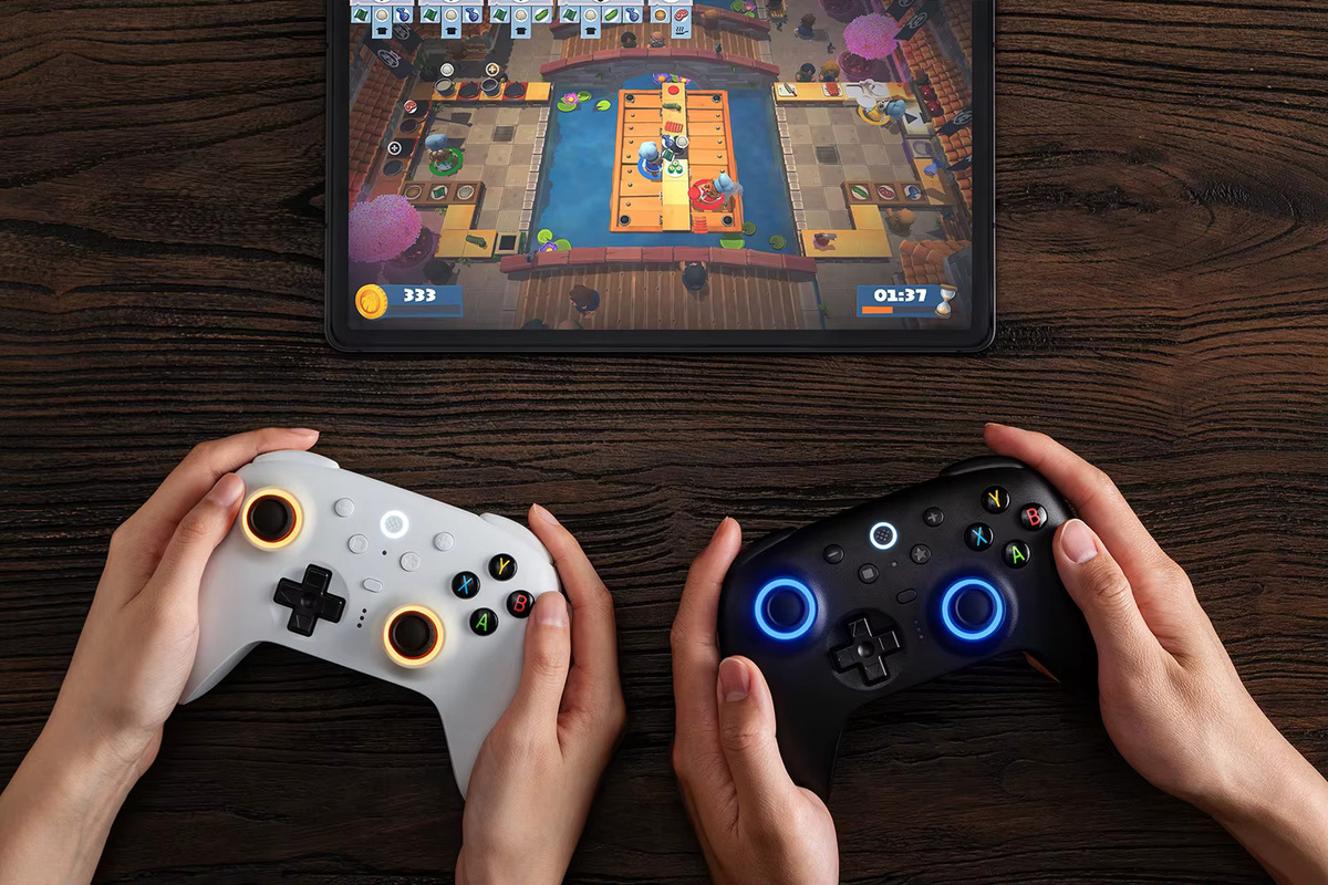 8BitDo Ultimate 2 Wireless Controller in Grün für Windows 10/11 und Android mit TMR Joystick, umschaltbaren Auslösern und RGB-Beleuchtung - Bild 3