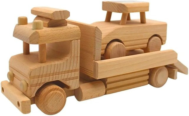 Dekohelden24 Naturbelassener Holzlaster mit PKW Abschleppwagen zum Bemalen, B/H/T: 28 x 11 x 9 cm - Bild 1