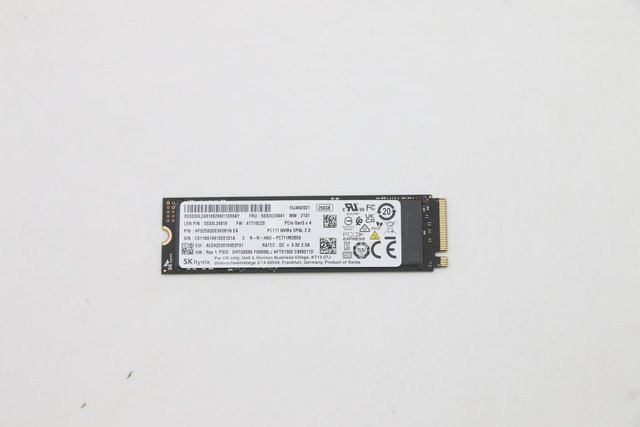 Lenovo Internes Solid State Drive M.2 256 GB PCI Express 3.0 in Schwarz - Bild 1