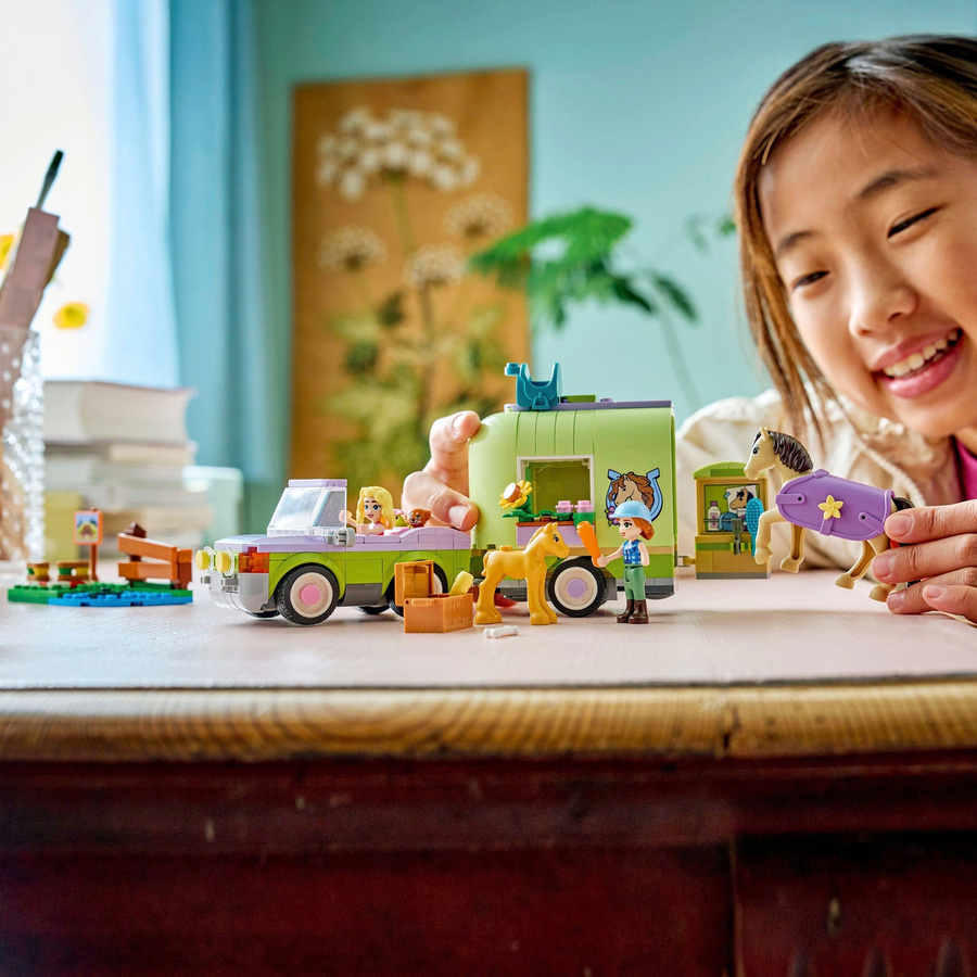 LEGO Friends Pferd und Fohlen mit Pferdeanhänger Spielset - Bild 4