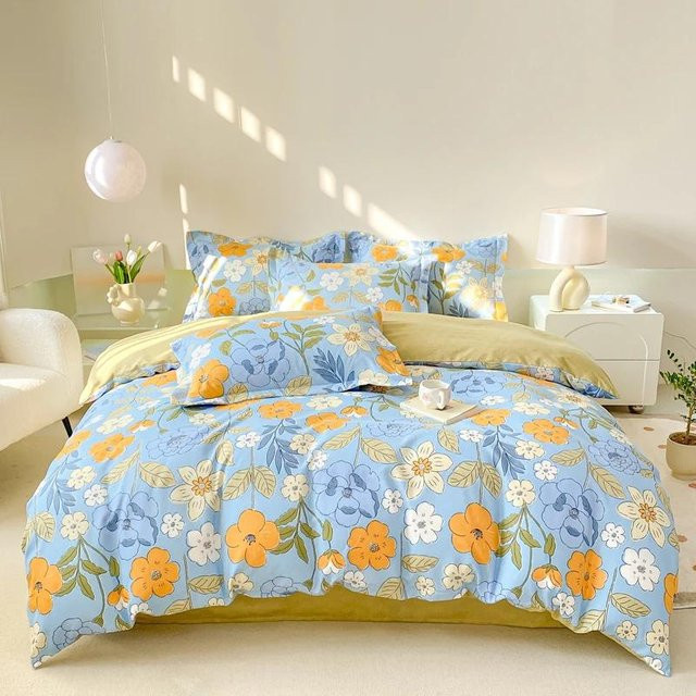 Your Warm Home Bettwäscheset mit botanischem Blumenmuster, 4-teilig, Blau, B/H: 200 x 230 cm, inklusive 1 Bettbezug, 1 Bettlaken und 2 Kissenbezügen (50 x 70 cm) - Bild 1