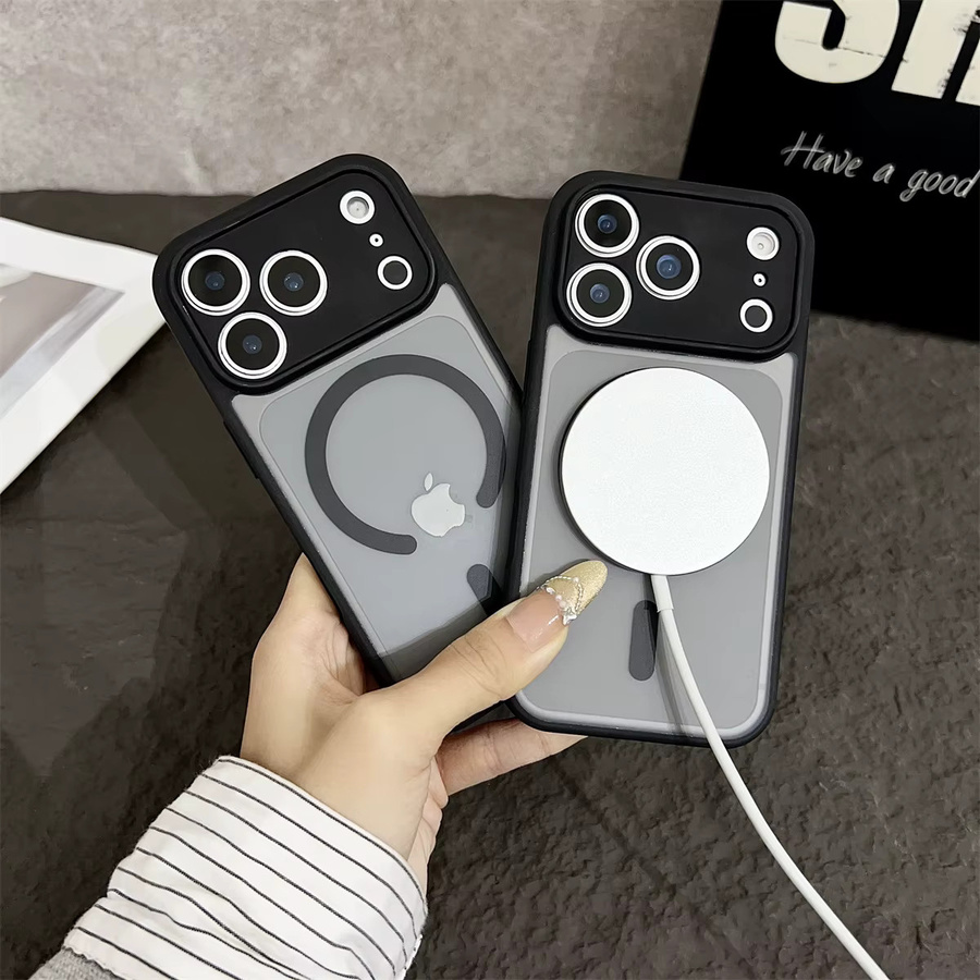 Matte magnetische durchscheinende iPhone Hülle mit MagSafe Kompatibilität für iPhone 17 Air 16 15 14 13 12 11 Pro Max in Schwarz - Bild 3