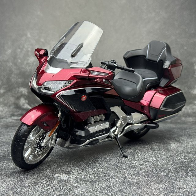 XMD Honda Gold Wing GL800 2021 Motorrad Modell, 1:11, Metall, mit Licht und Sound - Bild 1