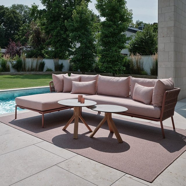 Stern Romy Loungeset 5-teilig Terra mit Kordel, bestehend aus 2-Sitzer Sofa, Recamiere und 2 Freddie Beistelltischen in modernem Design mit Aluminiumgestell und Teakholz-Elementen - Bild 1