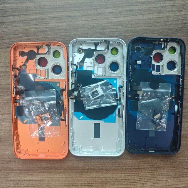 Apple iPhone 14 Pro zu iPhone 17 Pro Umbau Kit: Rückgehäuse mit vormontierten Tasten, Mittelrahmen, SIM-Kartenhalter und Flexkabel in Orange - Bild 1