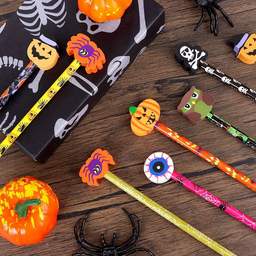 JXB 12er Set Halloween-Partystifte mit Radiergummis in Multicolour mit Kürbis, Fledermaus, Skelett und Spinne Motiven - Bild 5