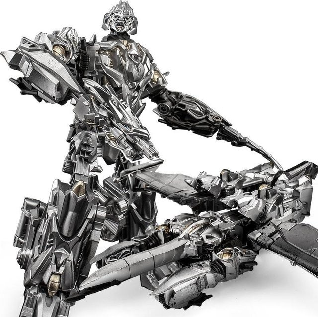 BAIWEI Anime TW-1029 Actionfigur, Roboter Auto Panzer Modell, ab 14 Jahre - Bild 1