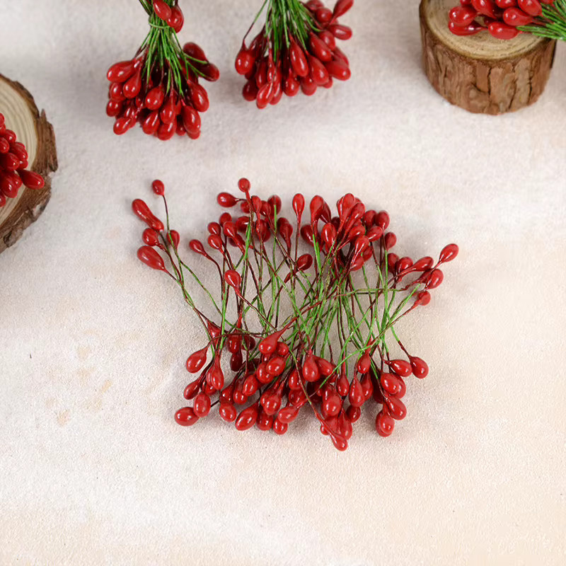 25 Stück rote Doppelköpfige Mini-Blumenstaubblätter aus Kunststoff für DIY-Bastelarbeiten, Hochzeitsdekoration und Scrapbooking - Bild 4