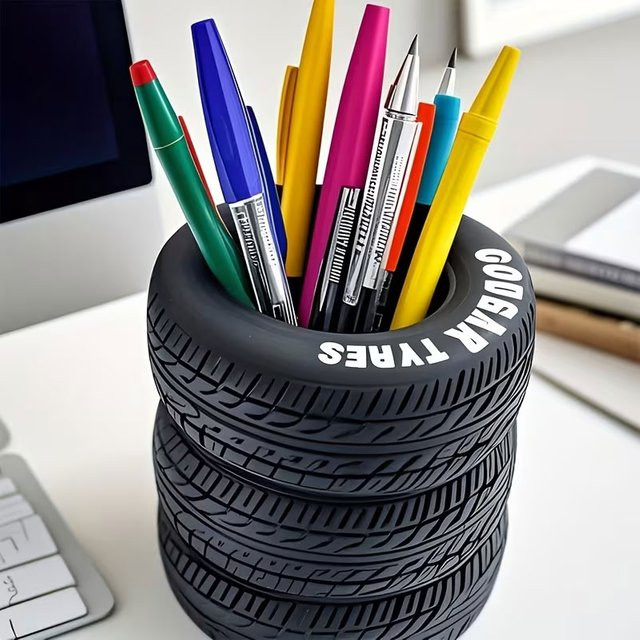 Schwarzer Stifthalter in Reifenform aus Kunststoff als Schreibtisch-Organizer für Schule und Büro - Bild 1
