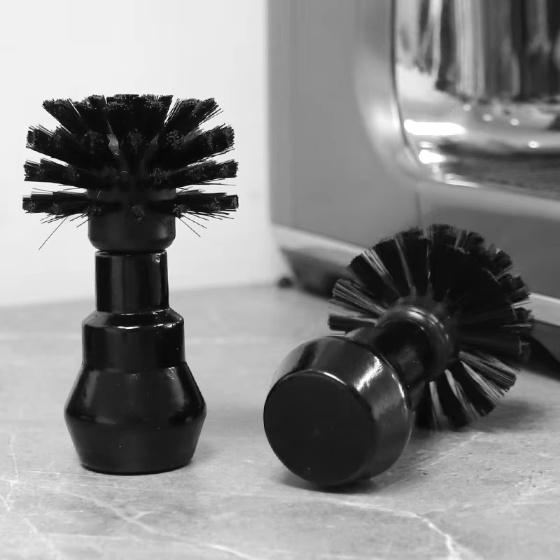Reinigungsbürste für Kaffee-Filterkörbe und Siebträger in Schwarz, passend für Delonghi und Breville Barista Espresso Maschinen, Durchmesser: 51mm, 54mm oder 58mm - Bild 5