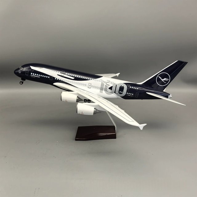ZOCO Lufthansa A380 100 Jahre Jubiläums-Sammlermodell, Flugzeugmodell-Bausatz, 1:160, ab 14 Jahren - Bild 1