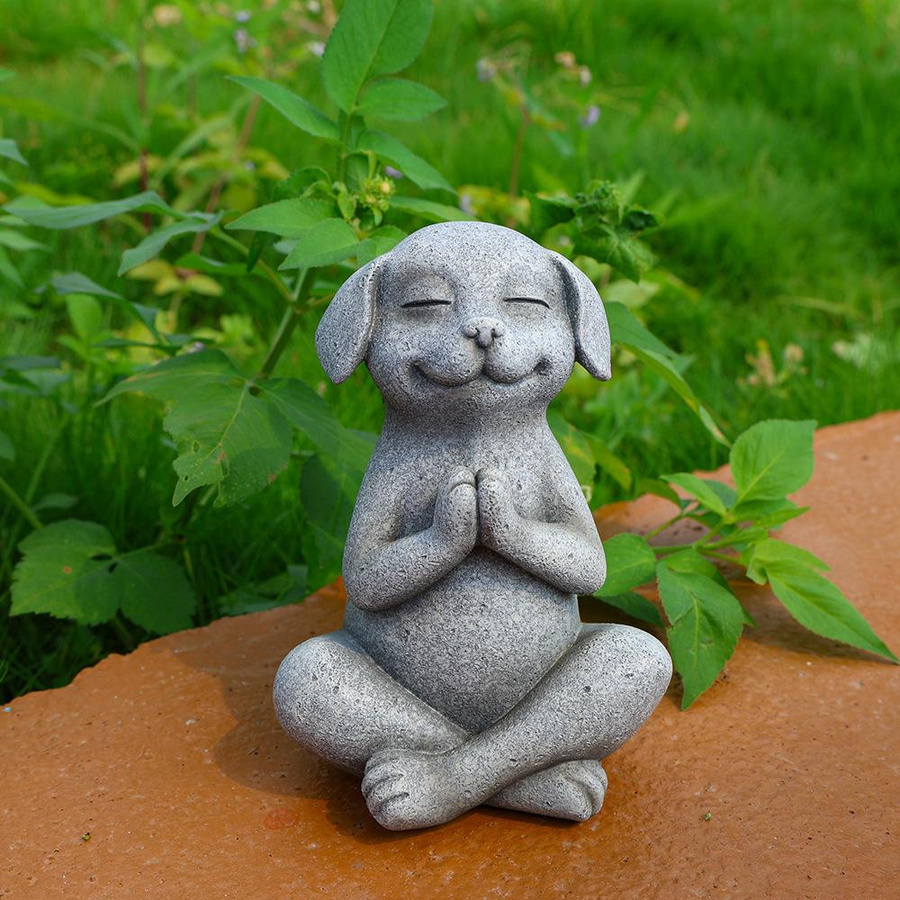 Yiran Furniture Meditierender Hund Buddha als Zen Gartendekoration in Grau - Bild 2