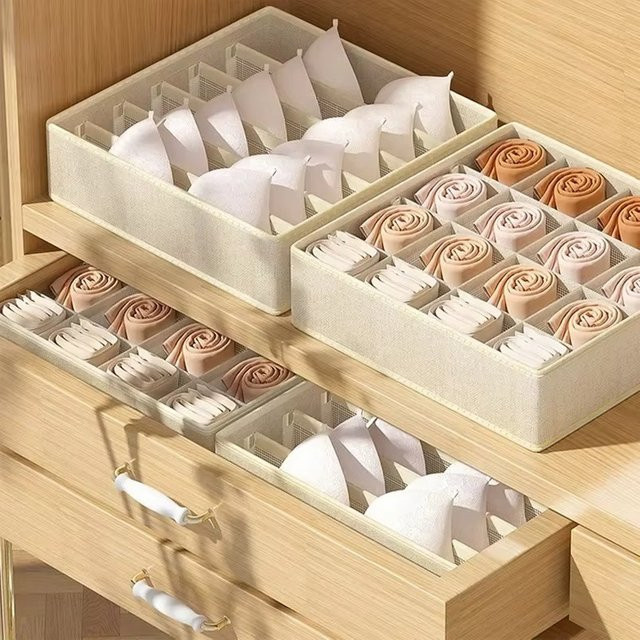Set aus Vliesstoff-Aufbewahrungsboxen für Unterwäsche und Socken als Schubladen-Organizer in Grau und Beige - Bild 1
