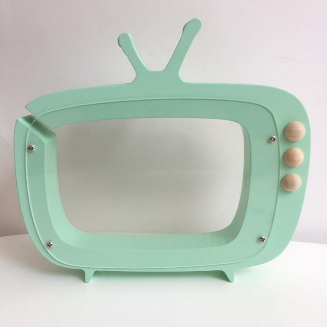 Holz Sparschwein in TV-Design im Nordic-Stil, Farbe Grün, B/T/H: 23,0 x 20,0 x 3,0 cm - Bild 1