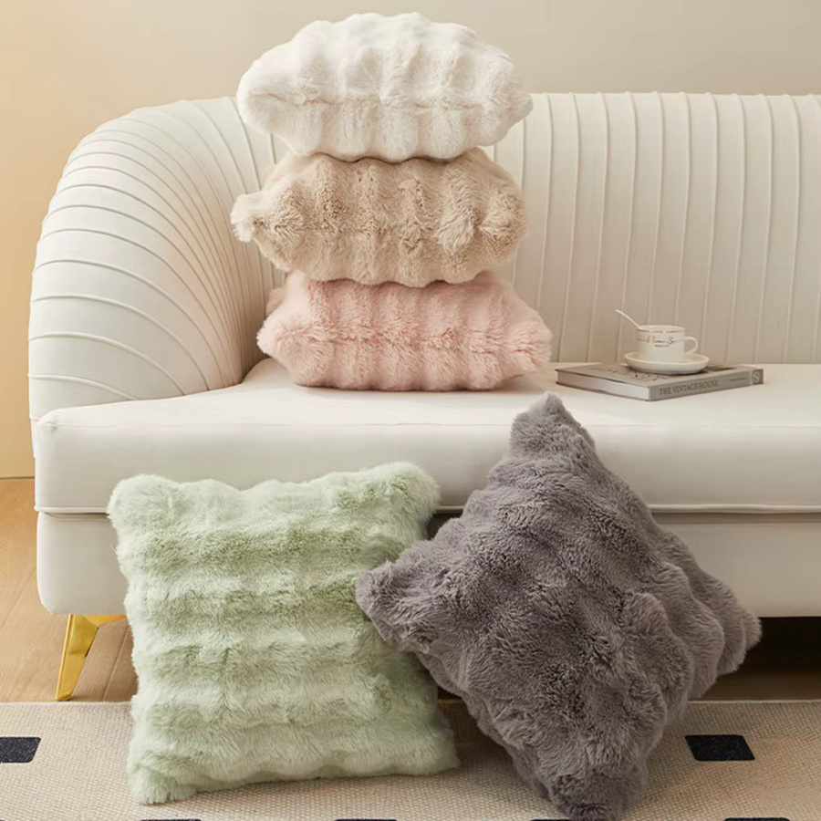 Dekorativer Kissenbezug im Retro-Stil, weich und flauschig für Sofa und Couch, Farben: Weiß, Rosa, Grün, B/B/H: 45 x 45 cm - Bild 2