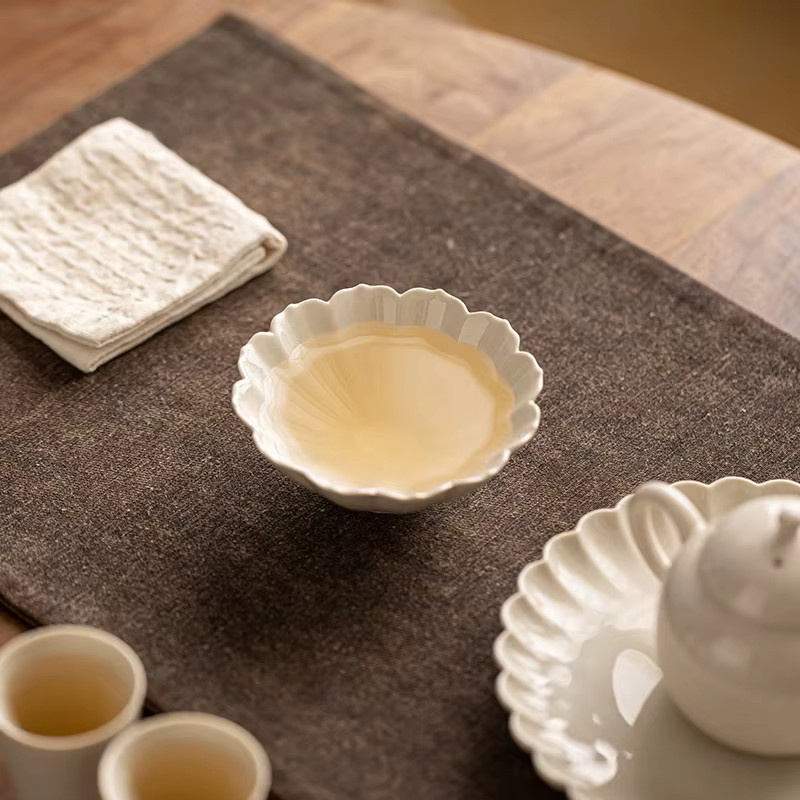 Chinesische Keramik-Teetasse im Retro-Stil für Kung-Fu-Tee, Weiß, Volumen: 5,6 ml - Bild 2