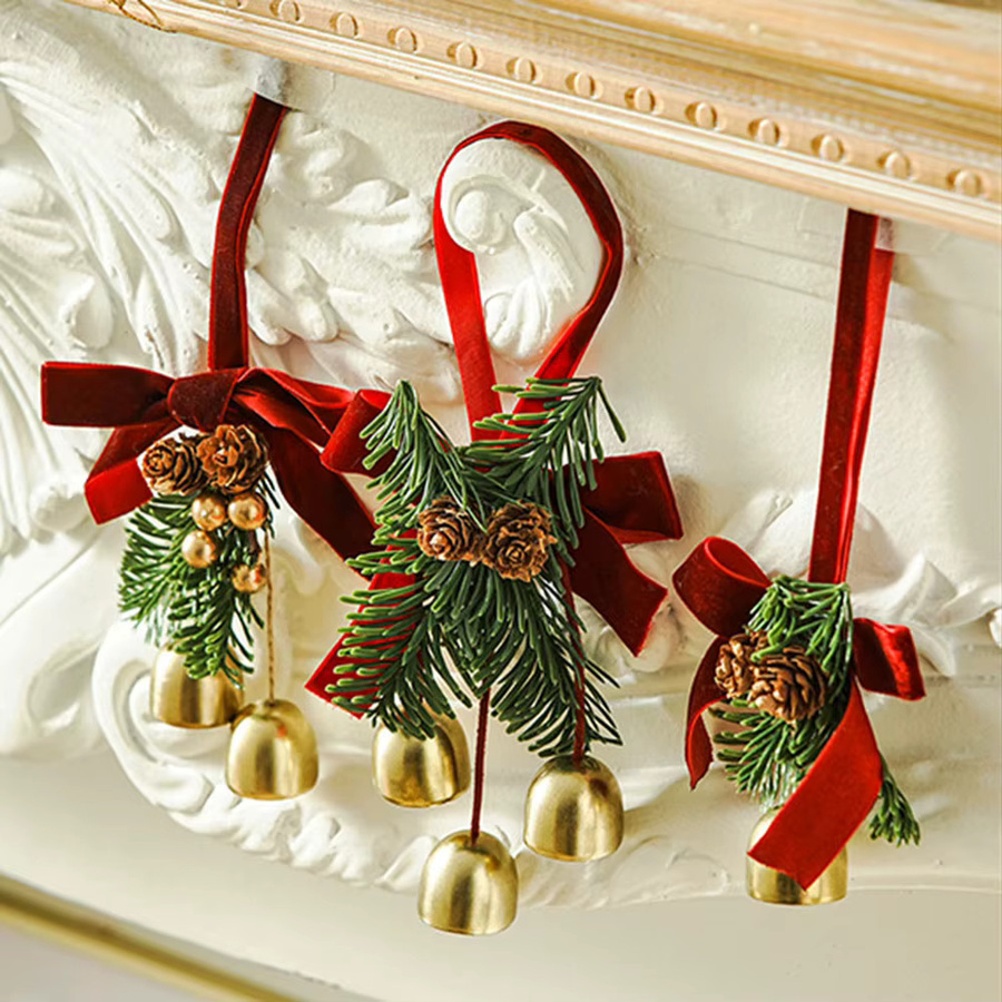 Frequeback Weihnachtsbaum-Pendellanhänger Velvet-Bow in Rot aus Textil für eine festliche Partyatmosphäre - Bild 4