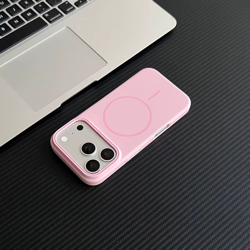 Mattierte kabellose Ladehülle mit Linsenschutz für Apple iPhone 17 Pro Max, 16e, 15, 14, 13 in Schwarz - Bild 2