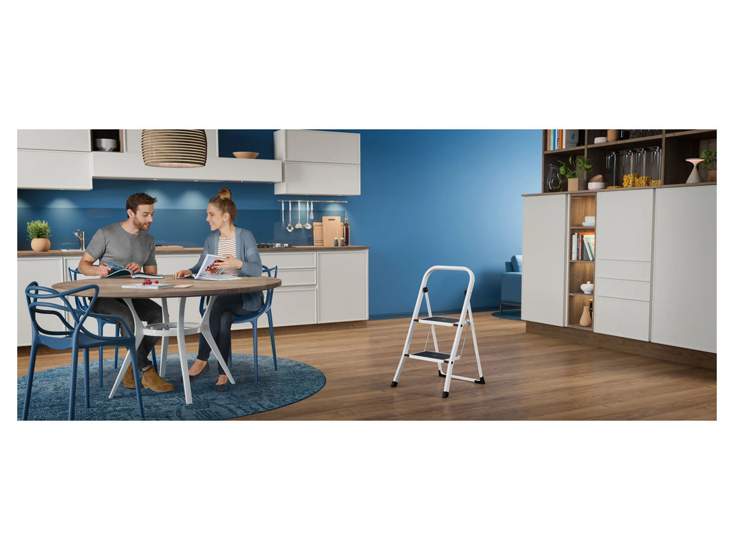 Hailo K40 BasicLine 2-stufige Trittleiter aus Stahl in Schwarz und Weiß - Bild 2