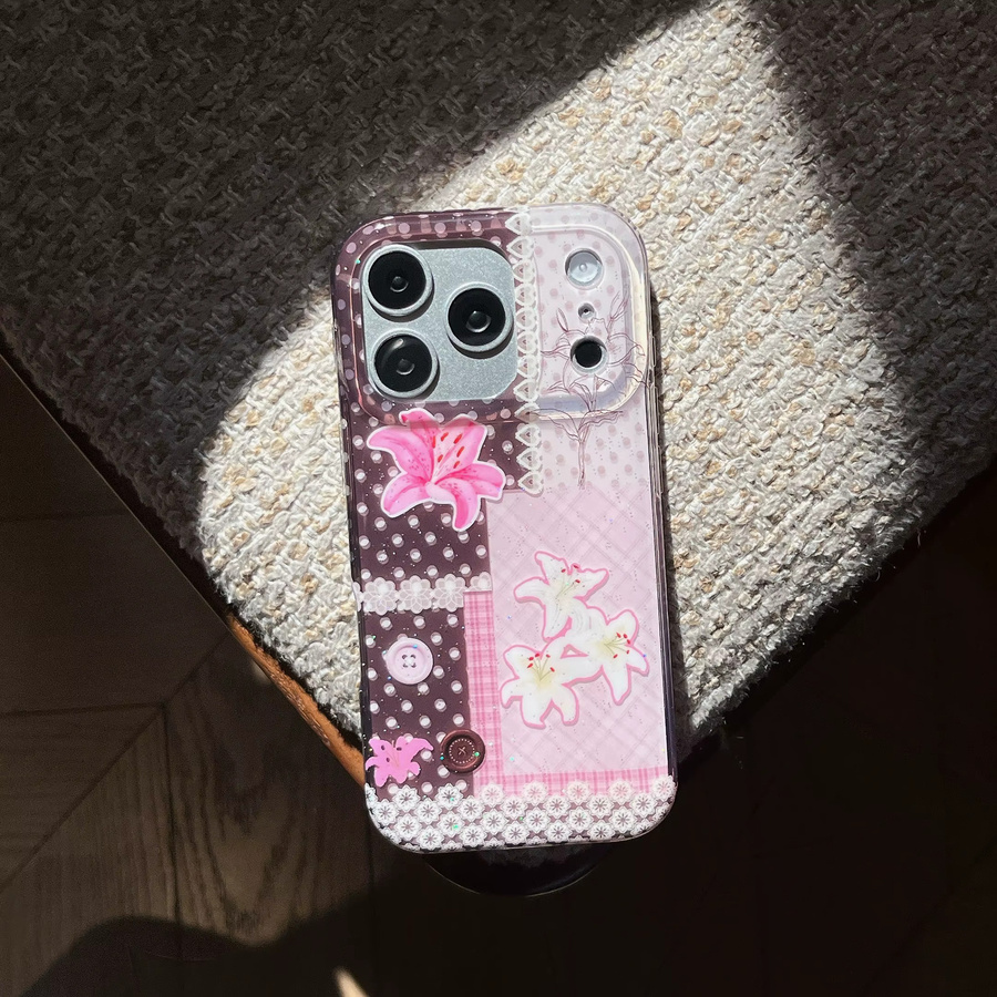 TROPLET Handyhülle mit Vintage Spitze und Lilien Patchwork Blumenmuster für iPhone 17 16 15 14 13 Pro Max in Multicolour - Bild 2