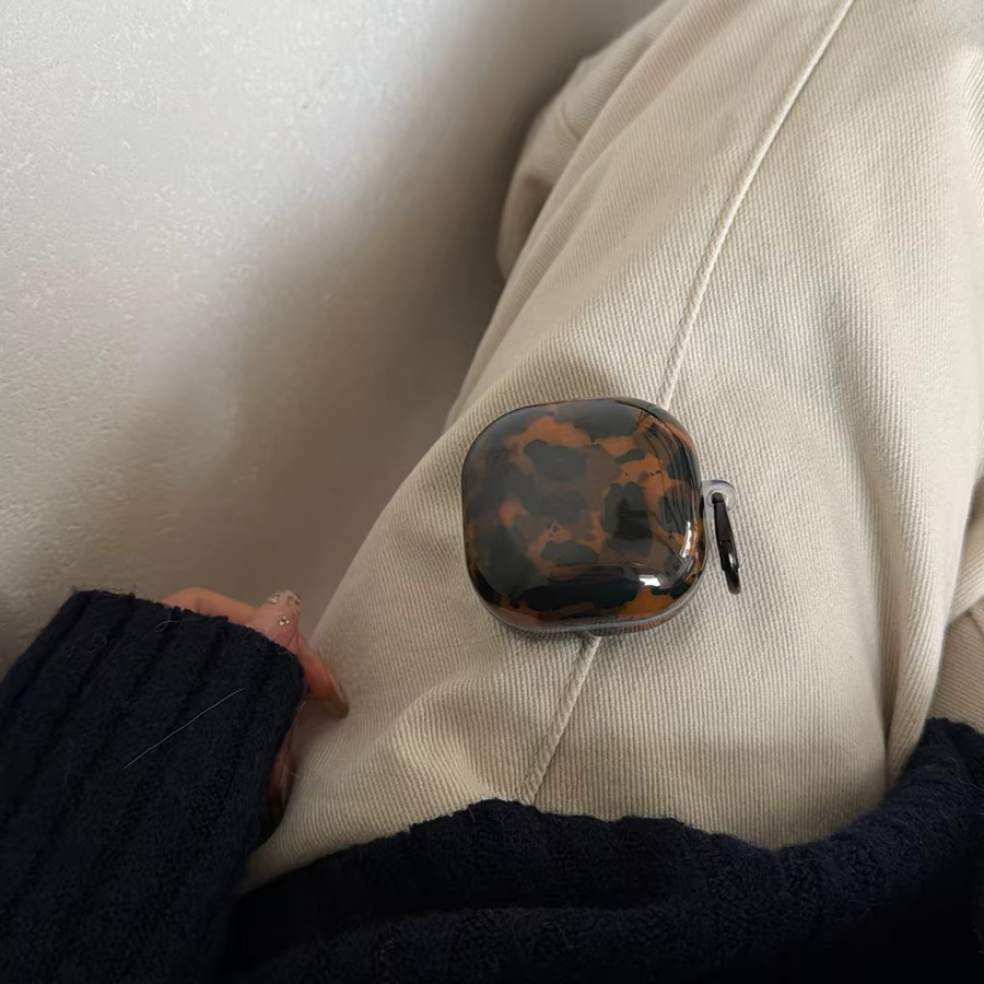 Stoßfeste Kopfhörer-Schutzhülle im Retro Leoparden-Schildpattmuster für Samsung Galaxy Buds4 Pro, Buds3 Pro, Buds2 Pro, Buds FE und Live in Braun - Bild 3